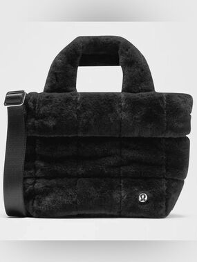 Lululemon Quilted Grid Tote Bag